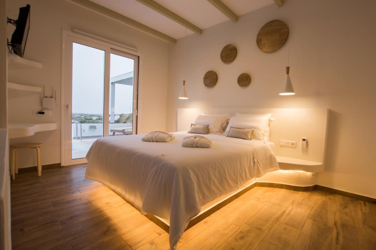 Theros Luxury Villas Damatria ภายนอก รูปภาพ