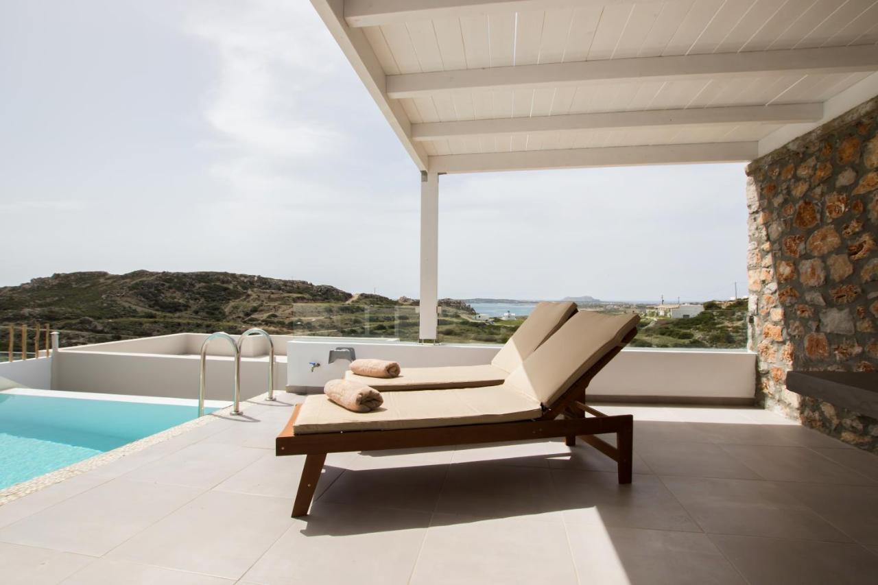 Theros Luxury Villas Damatria ภายนอก รูปภาพ