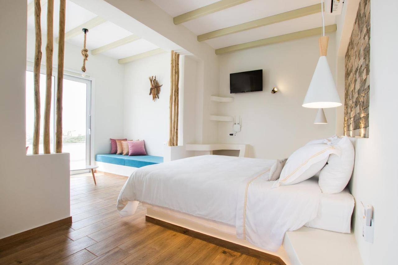 Theros Luxury Villas Damatria ภายนอก รูปภาพ