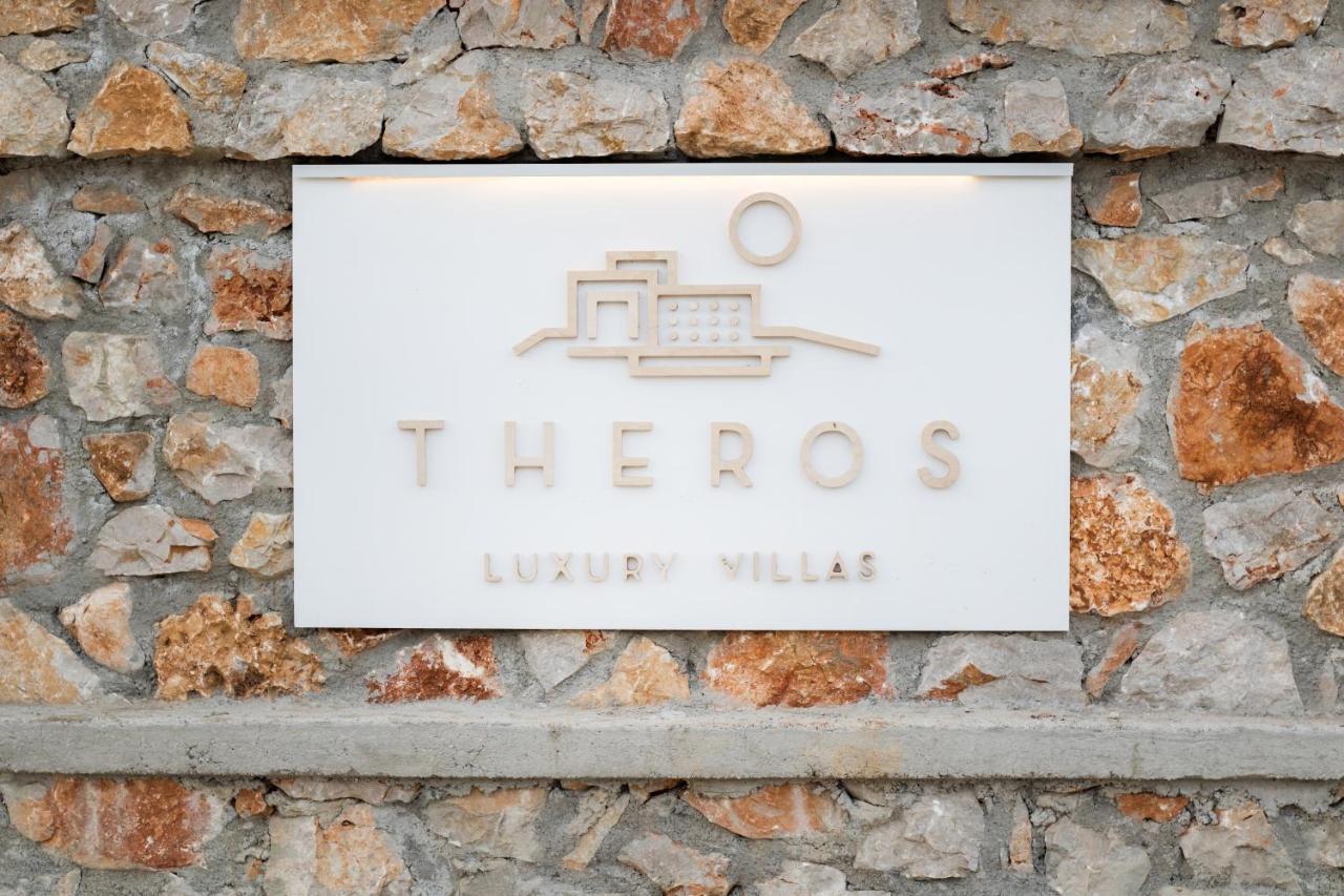 Theros Luxury Villas Damatria ภายนอก รูปภาพ